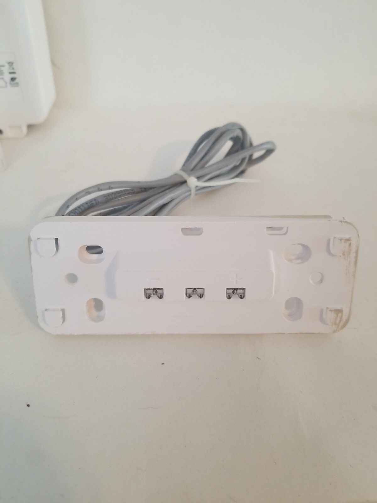 Sercomm SR-KPD02 ATT Security System Keypad + Accessories