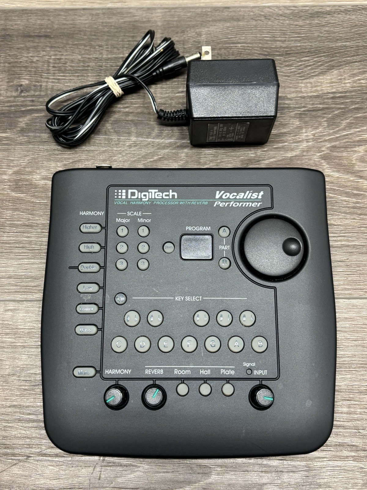 DigiTech Vocalist Performer Vocal Harmony Processor w/ Power Adapter