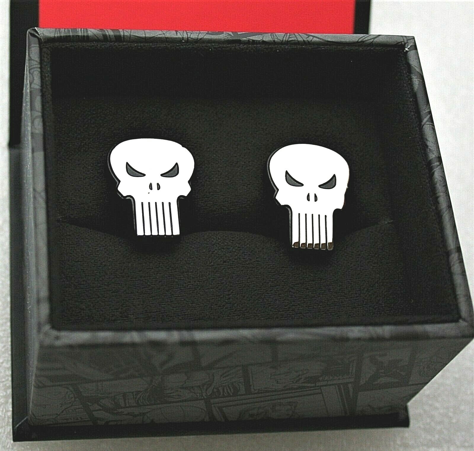Marvel Classic The Punisher Skull Logo Chrome Cufflinks New NOS Box