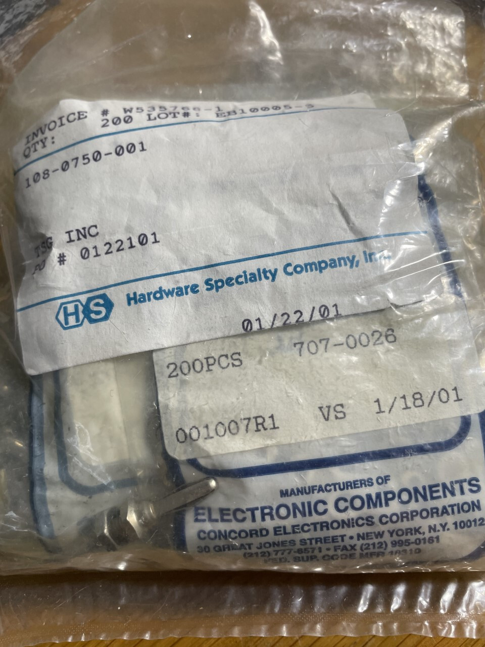 A lot of TEN (10) pieces of Johnson-Cinch 108-0750-001 Banana Plugs