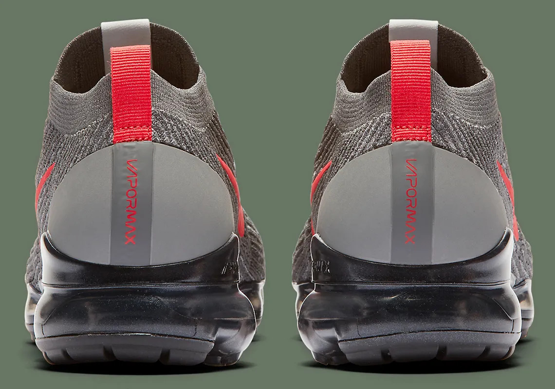 Nike Air VaporMax Flyknit 3 Grey Track Red