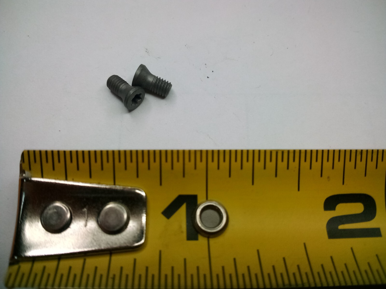 2pcs NEW ISCAR SR34506 INSERT TORX SCREWS M3 x 0.5 Carbide Tooling Parts