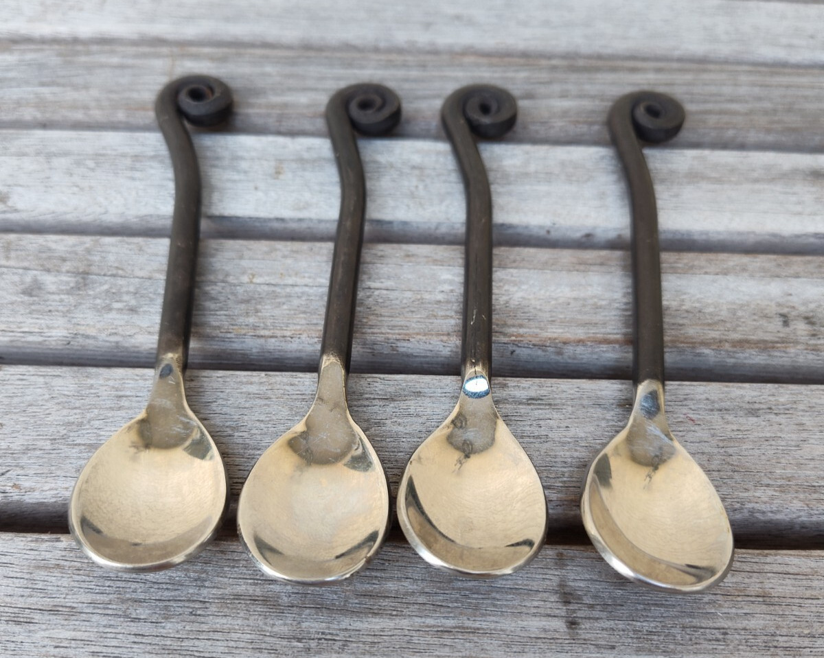 Gourmet Settings Treble Clef Stainless 4 Demitasse Spoons Demi GS Free Shipping