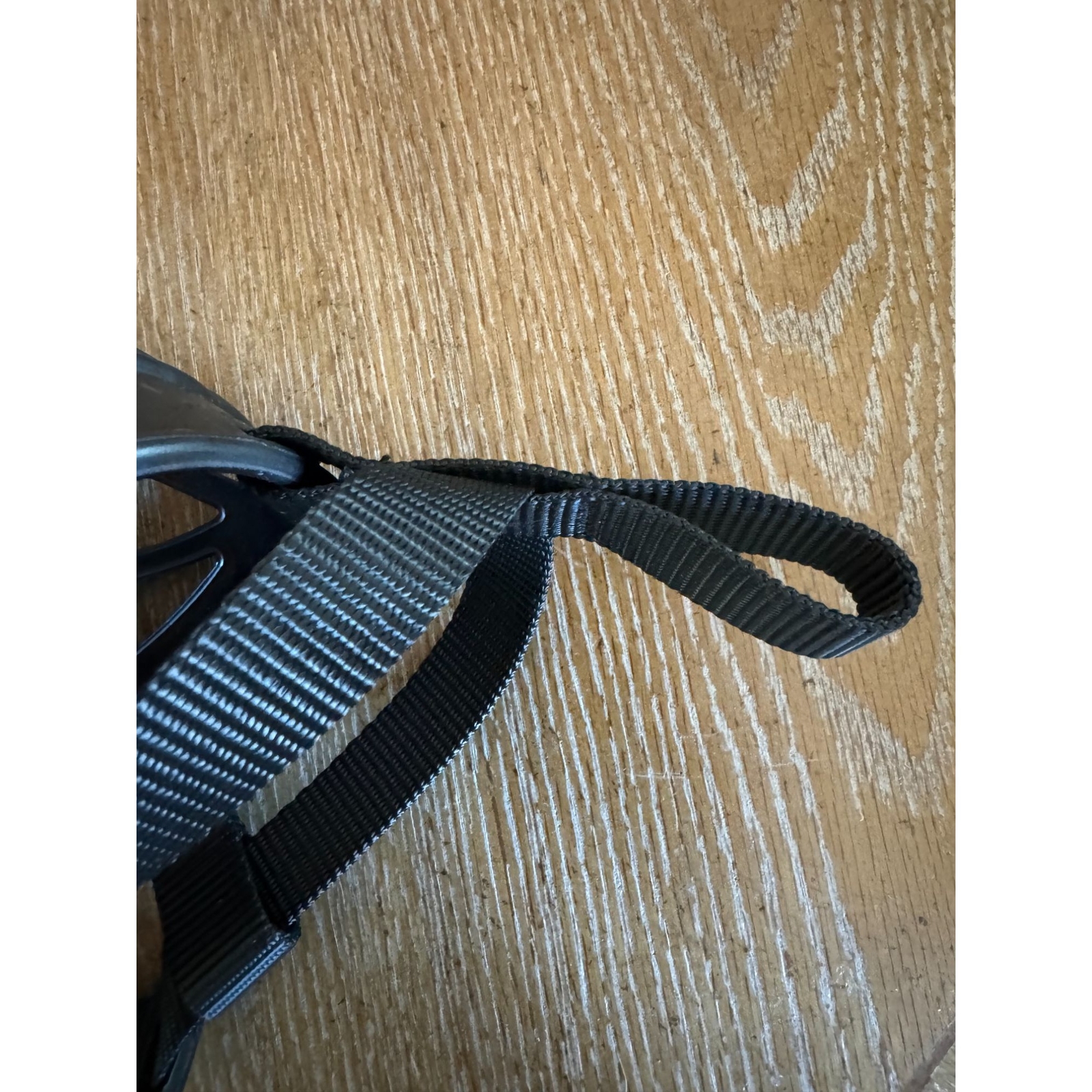 New Large Dog Muzzle 5.5 x 4 Whirlpup black adjustable size 5