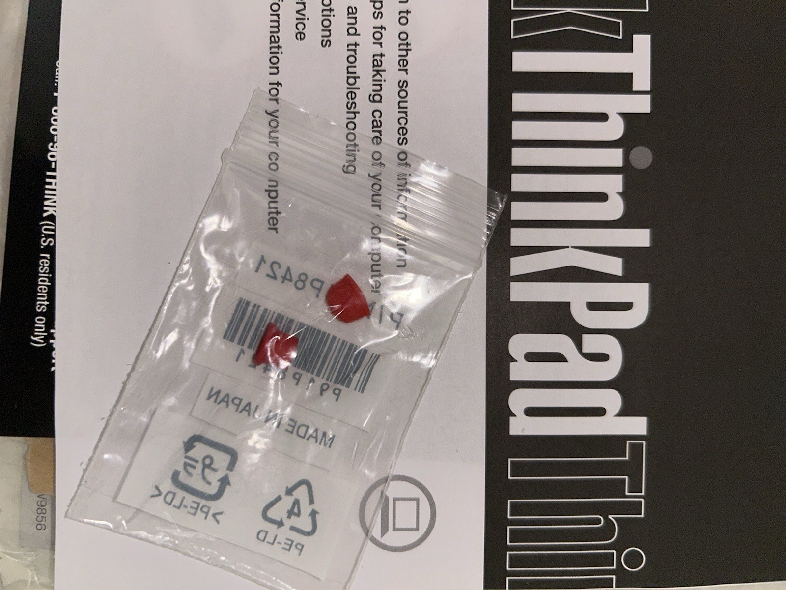 Lenovo ThinkPad  -R61- NEW TrackPoint Center Caps (rubber) + 72 Page Manual