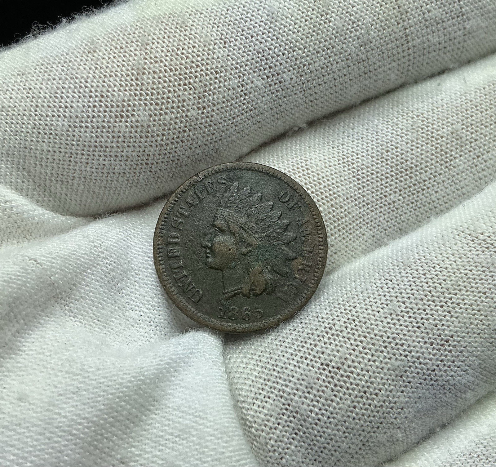 1865 Philadelphia Mint Indian Head Cent D370