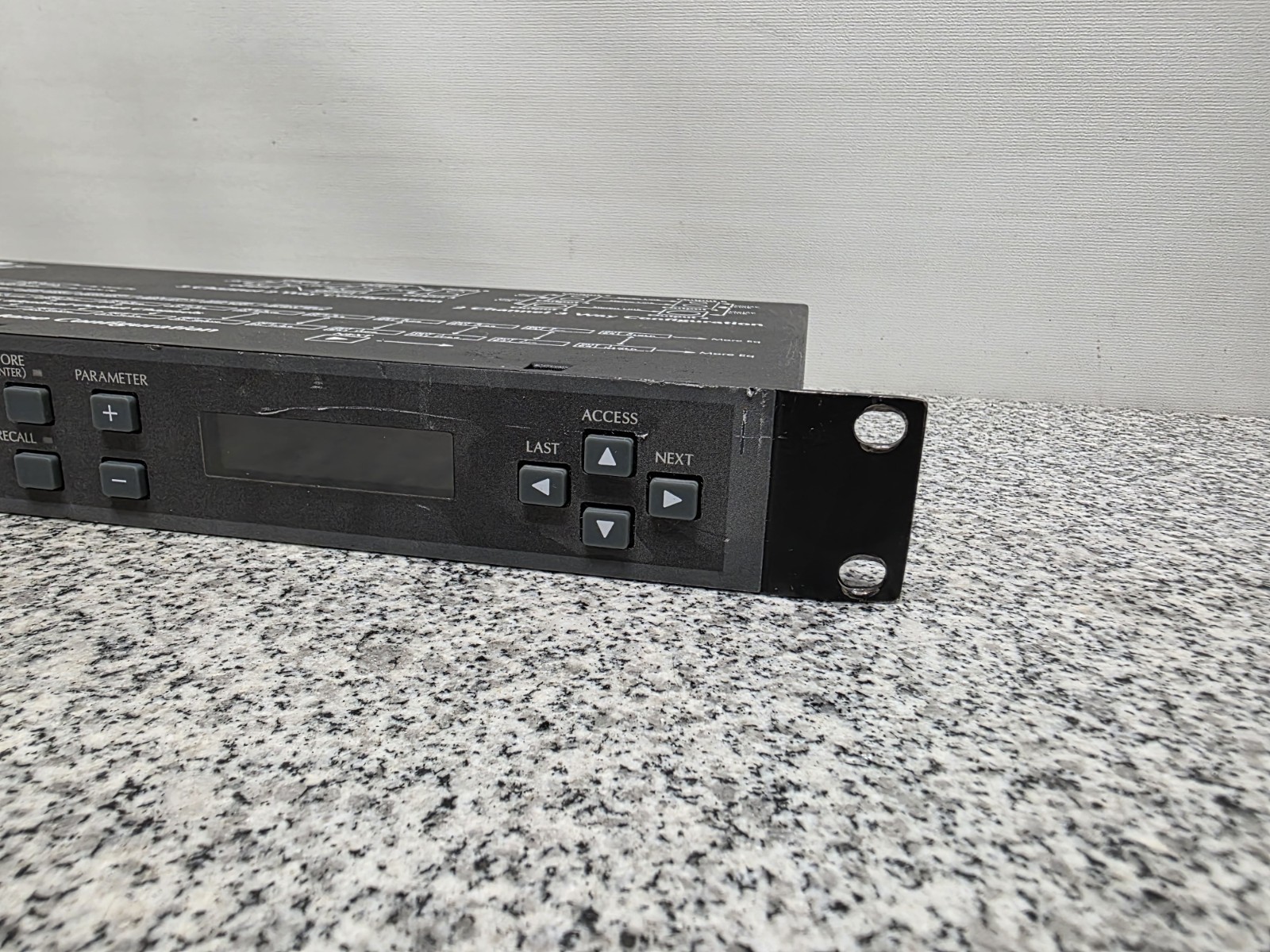JBL DSC260 Digital System Controller