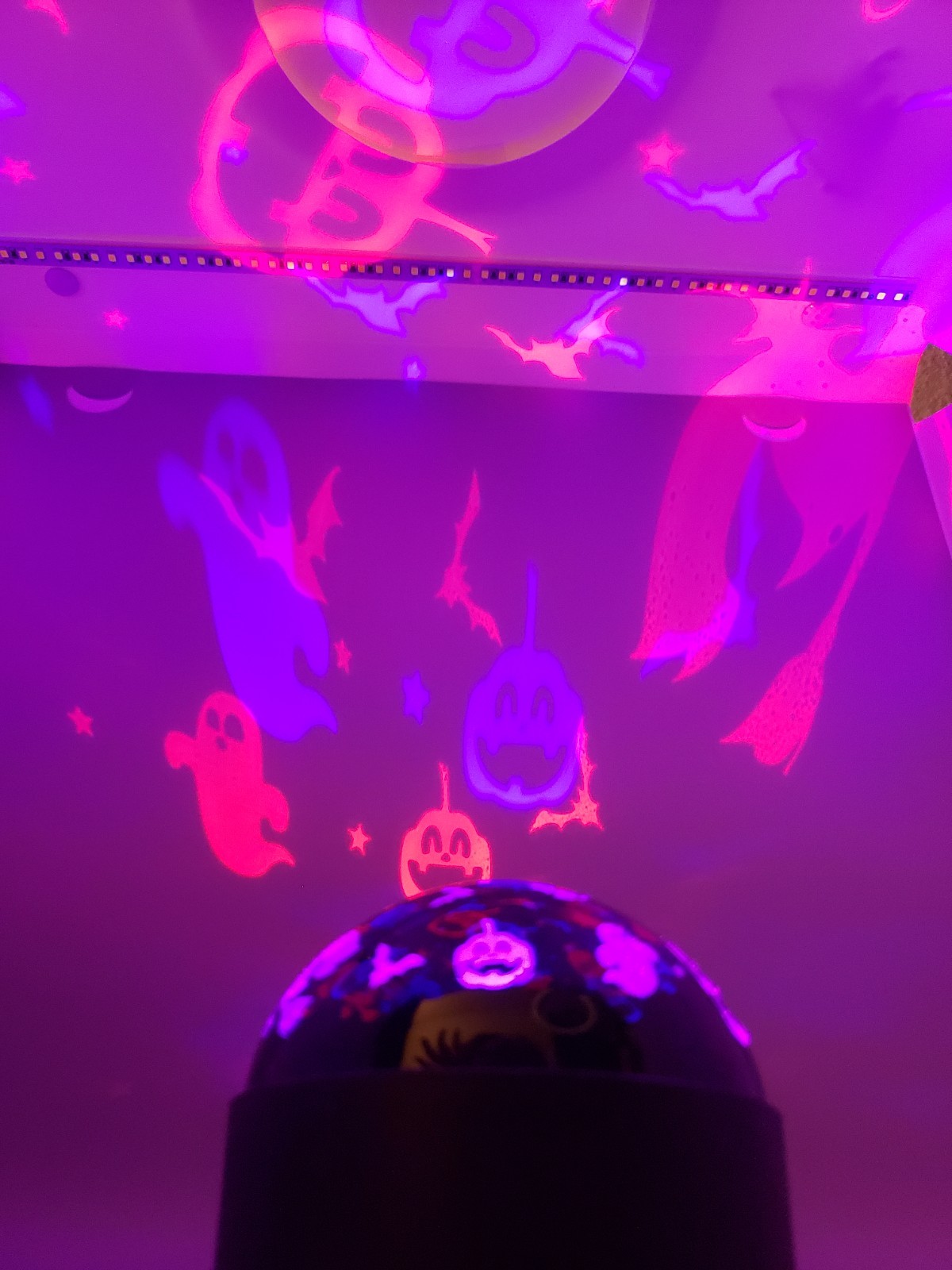 Halloween LED Shadow Projector light 3.5" x 3.5" Witch ghost bat skull 🎃