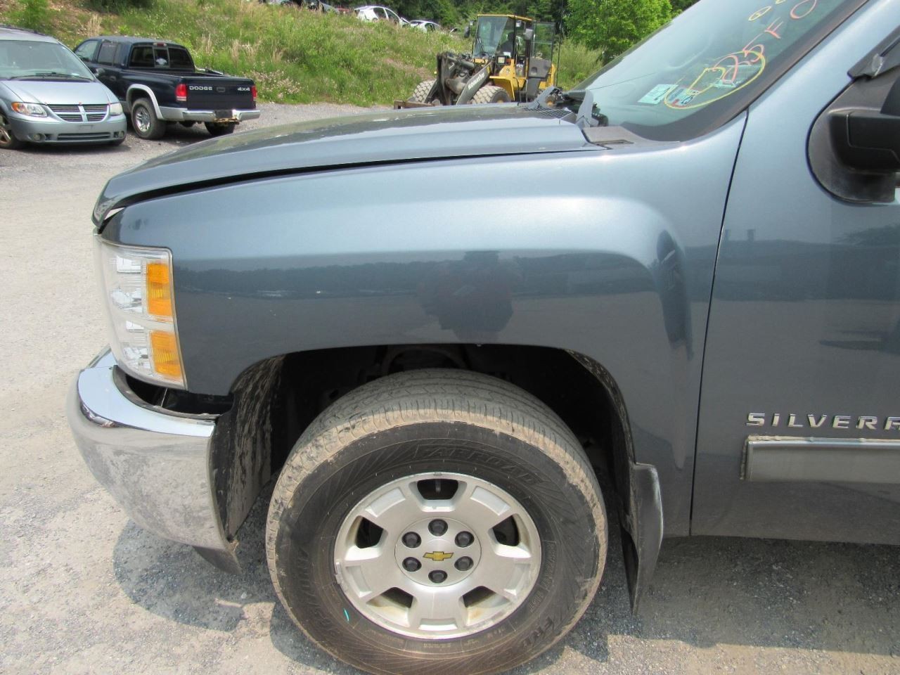 SILVRDO15 2013 Glove Box 1052574