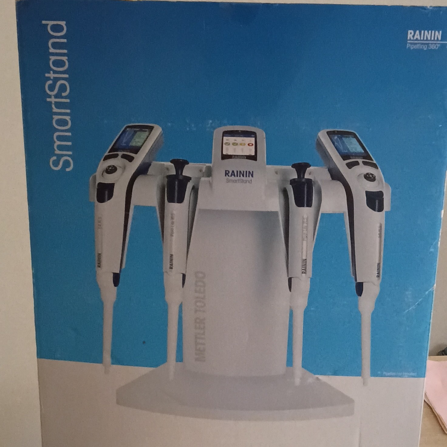 Rainin SmartStand SCS-B 4-Channel Pipette Charging Stand for Laboratory Use