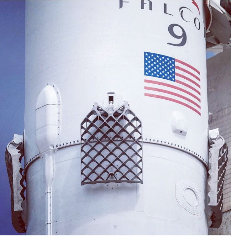 Authentic Iridium-2 - SPACEX FALCON 9 F-9 VAFB Launch SATELLITE Mission PATCH