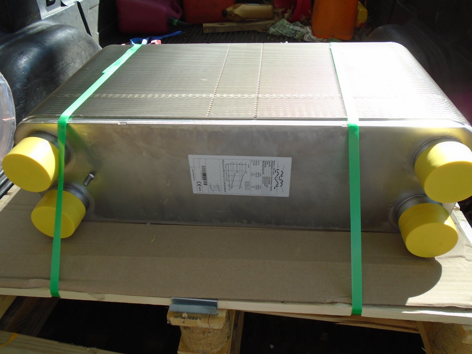 Alfa Laval AlfaNova Stainless Steel Plate Heat Exchanger 76 100H NEW