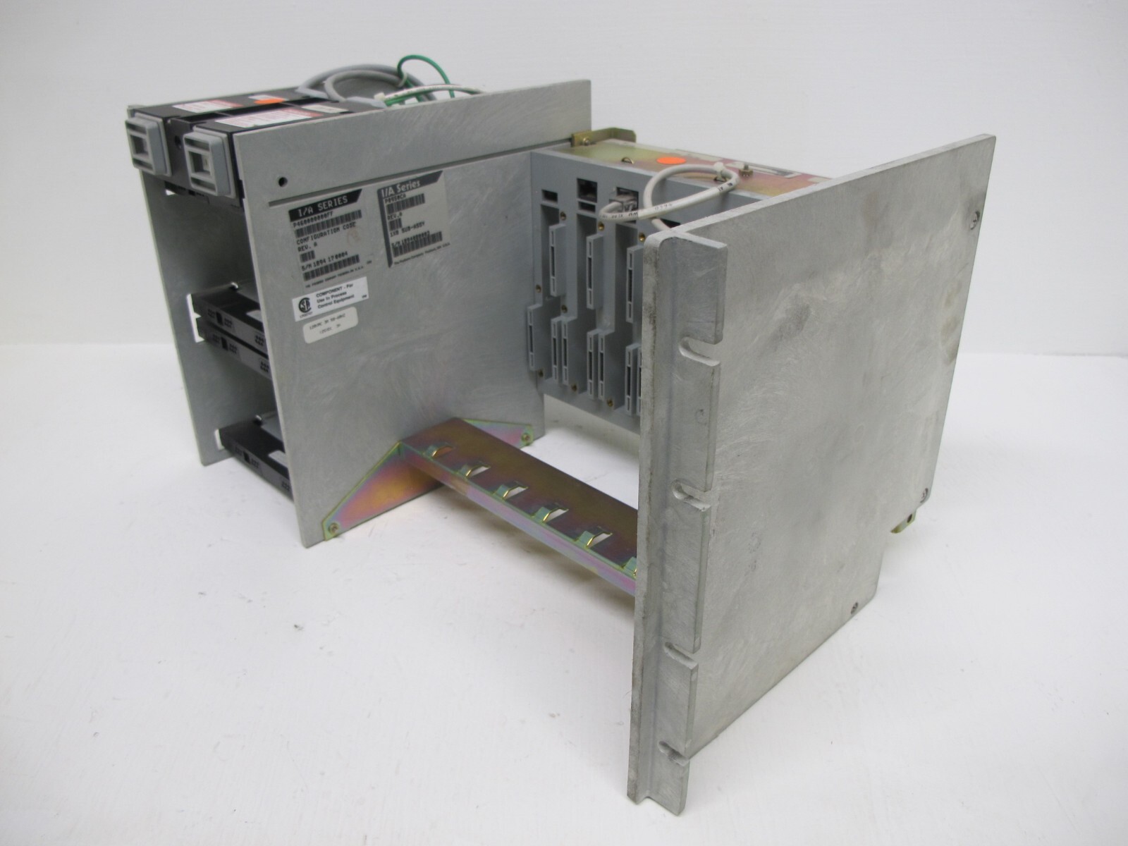 Foxboro P0950CA Rev B P460000000FF I/A Series FBM Sub ASSY Mounting Rack