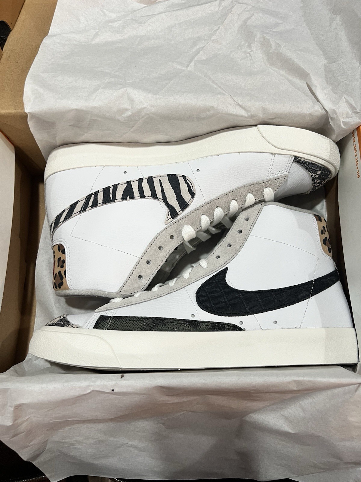 Nike Blazer Mid '77 VNTG - “White/Black-Sail-LT Iron Ore” - Size 8 (Brand New)