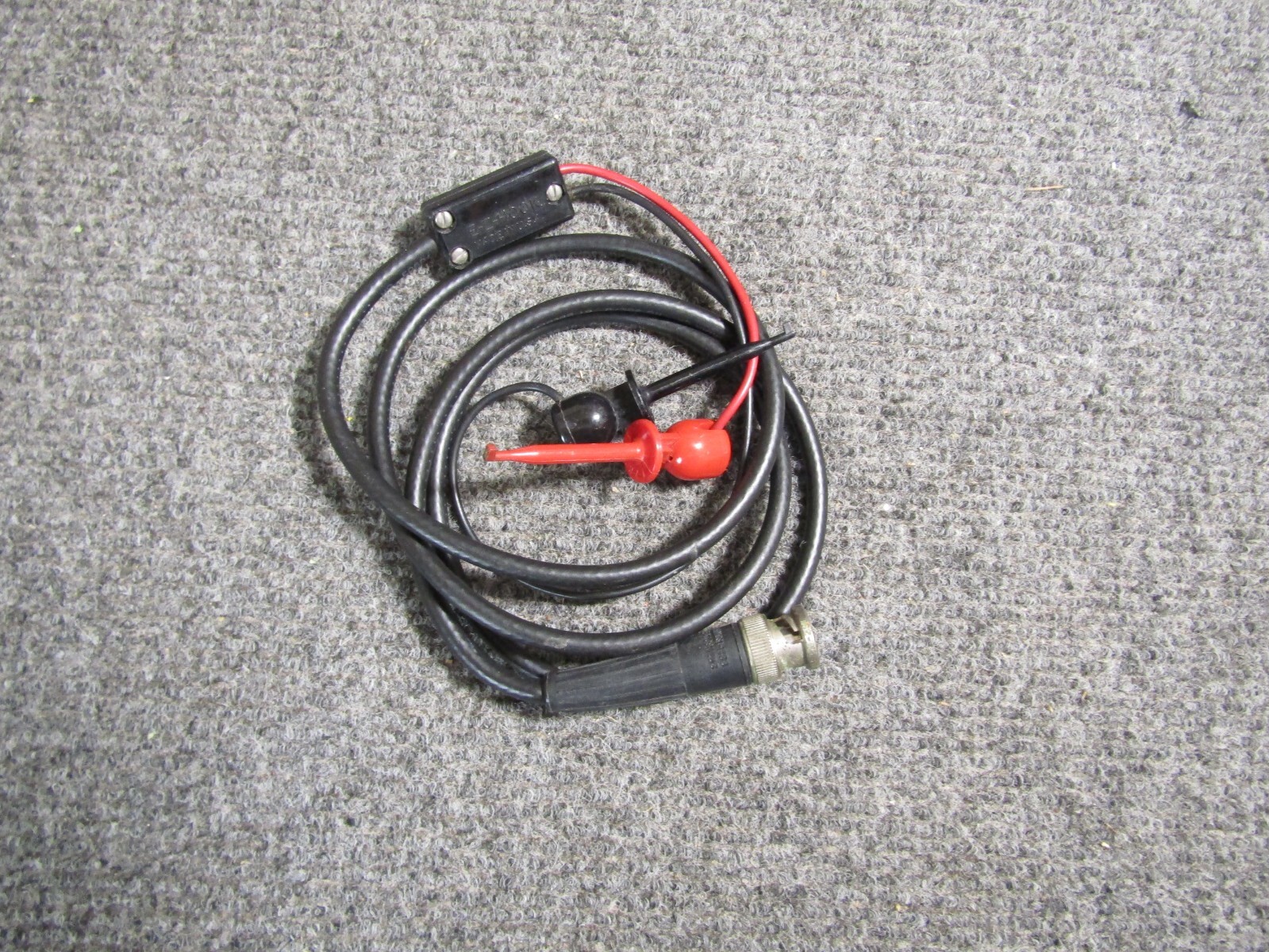 E-Z Hook Test Prod with BNC connector & Test Hooks ~ Vintage ~ Made in USA