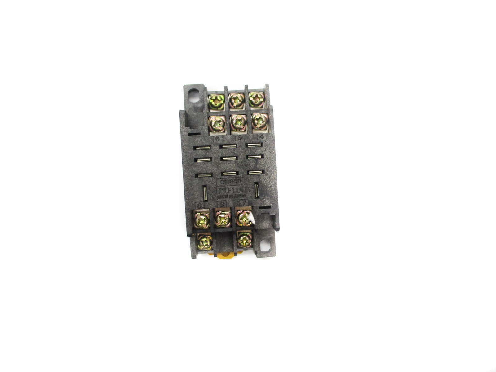 OMRON PTF11A 240V 10A NSNP