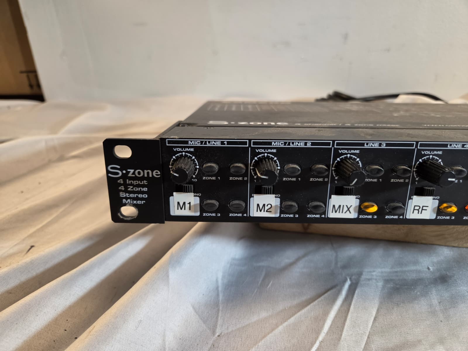 Shure SCM800 8-Channel Automatic Microphone Mixer Rackmount Tested Working