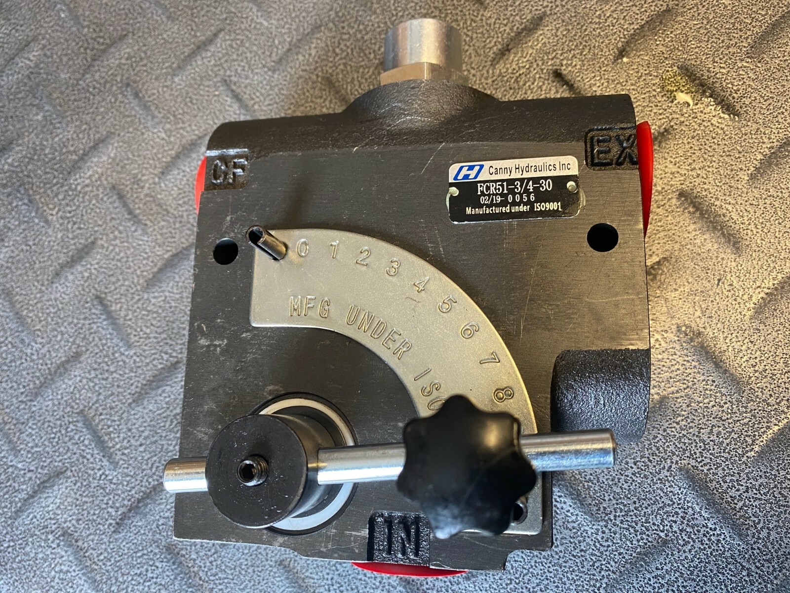 FCR51-3/4-30  3/4"NPT 30GPM Pressure Compensating Var Flow Control Valve  relief