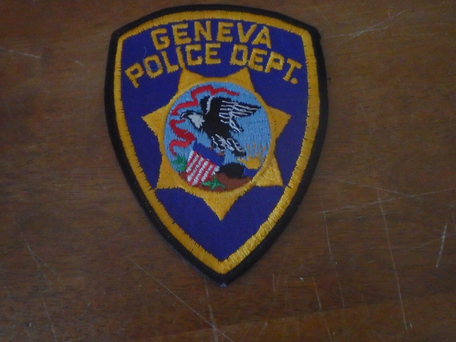 vintage GENEVA  Illinois collectible  OBSOLETE shoulder  PATCH BX 25#10
