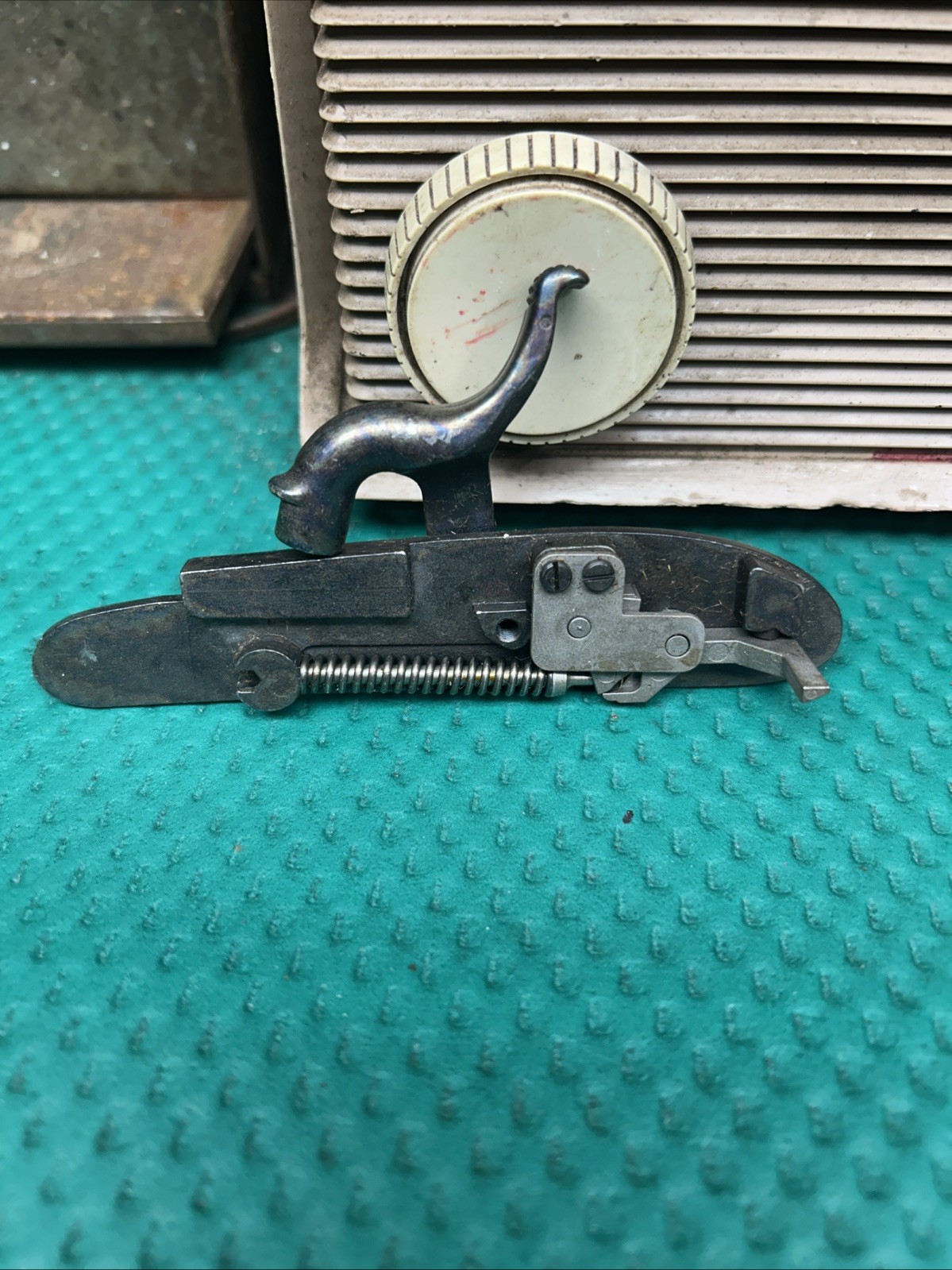 CVA Percussion Kentucky long Rifle Lock Assembly