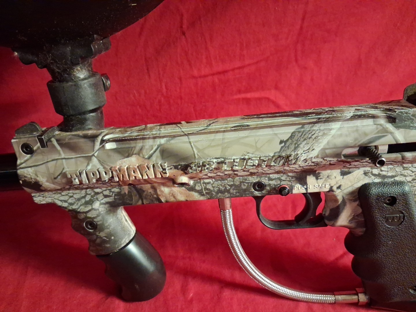 Tippmann 98 Custom Camouflage Paintball Gun with Hopper
