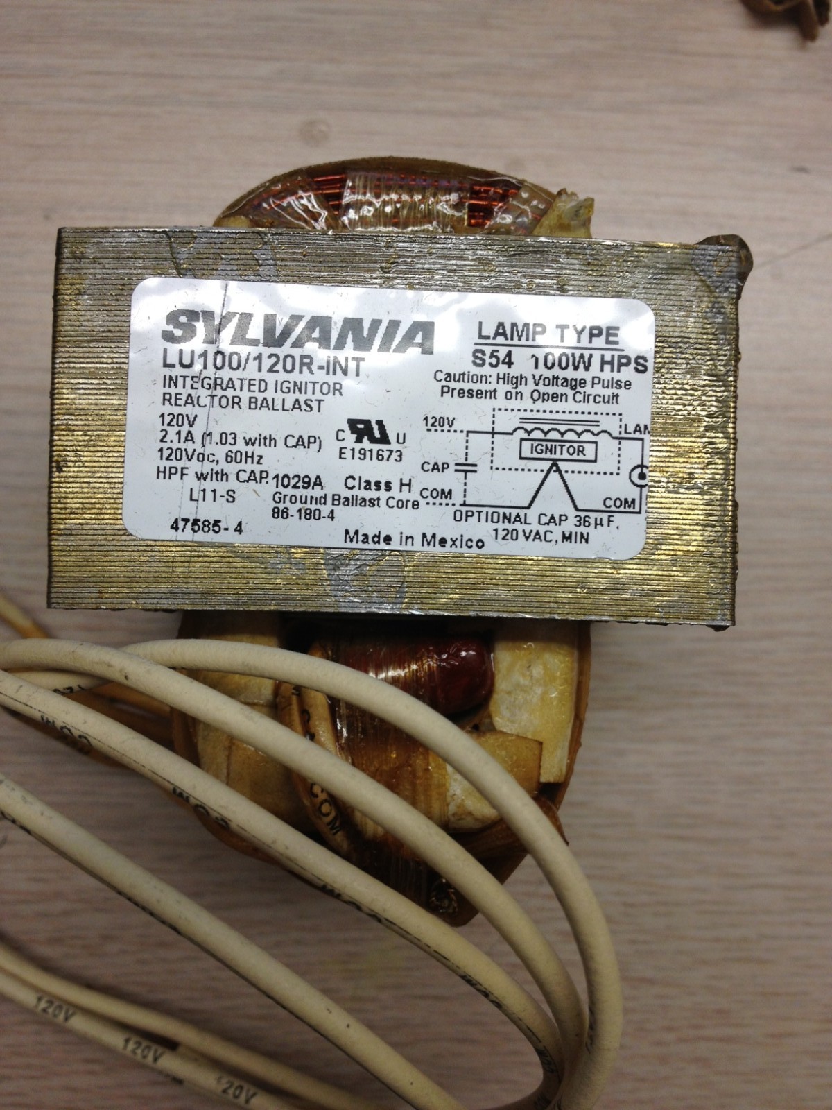2 SYLVANIA 47585 LU100/120R-INT LUMALUX INTEGRATED IGNITOR MAGNETIC BALLAST