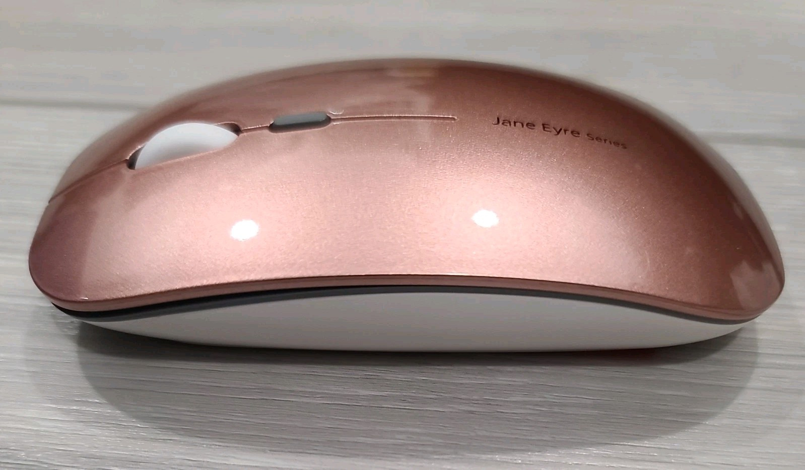 Uciefy Q5 Slim Rechargeable Wireless Mouse, 2.4G Portable Optical Silent Clicks