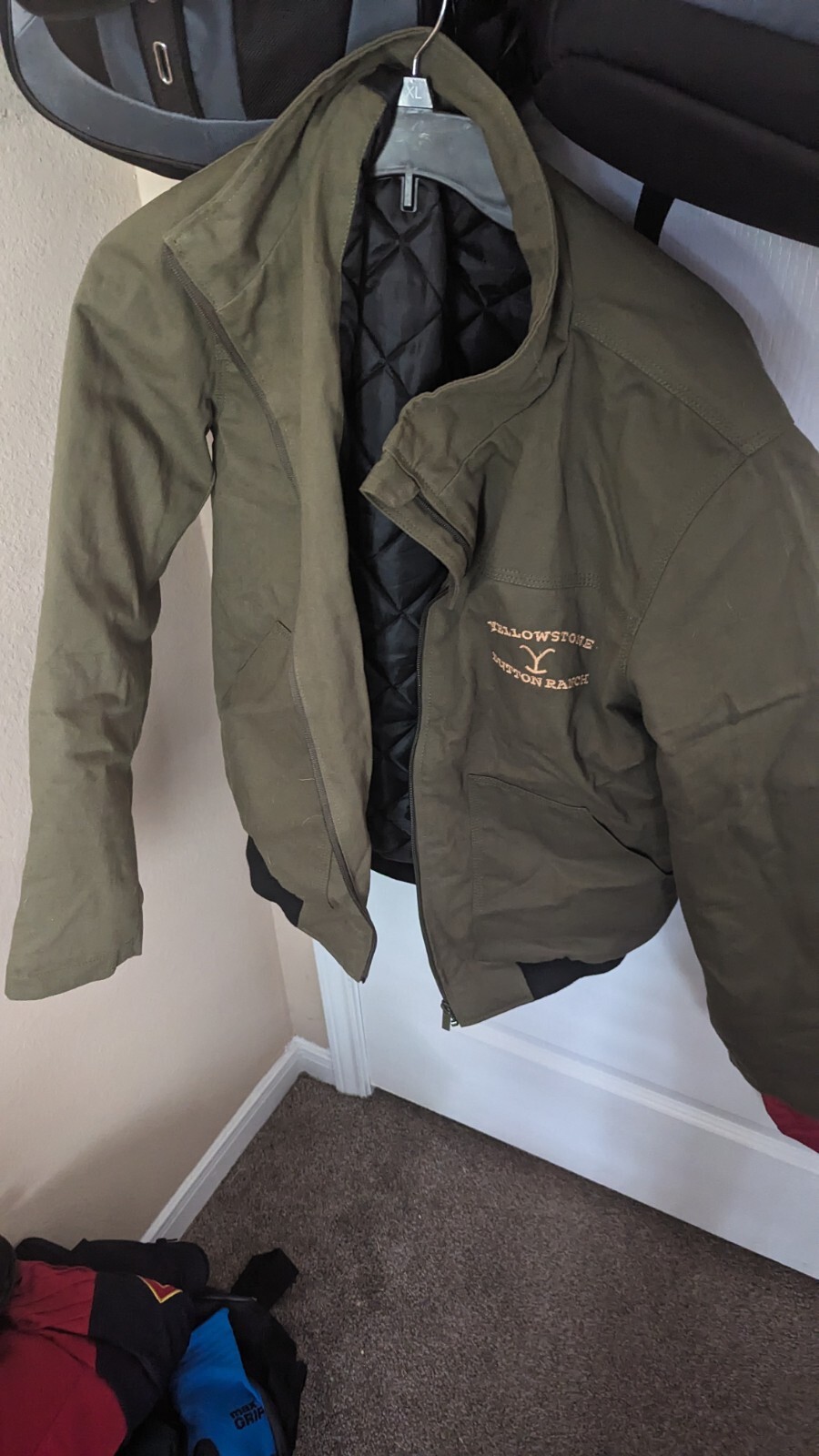 Yellowstone Jacket Large... Runs Small
