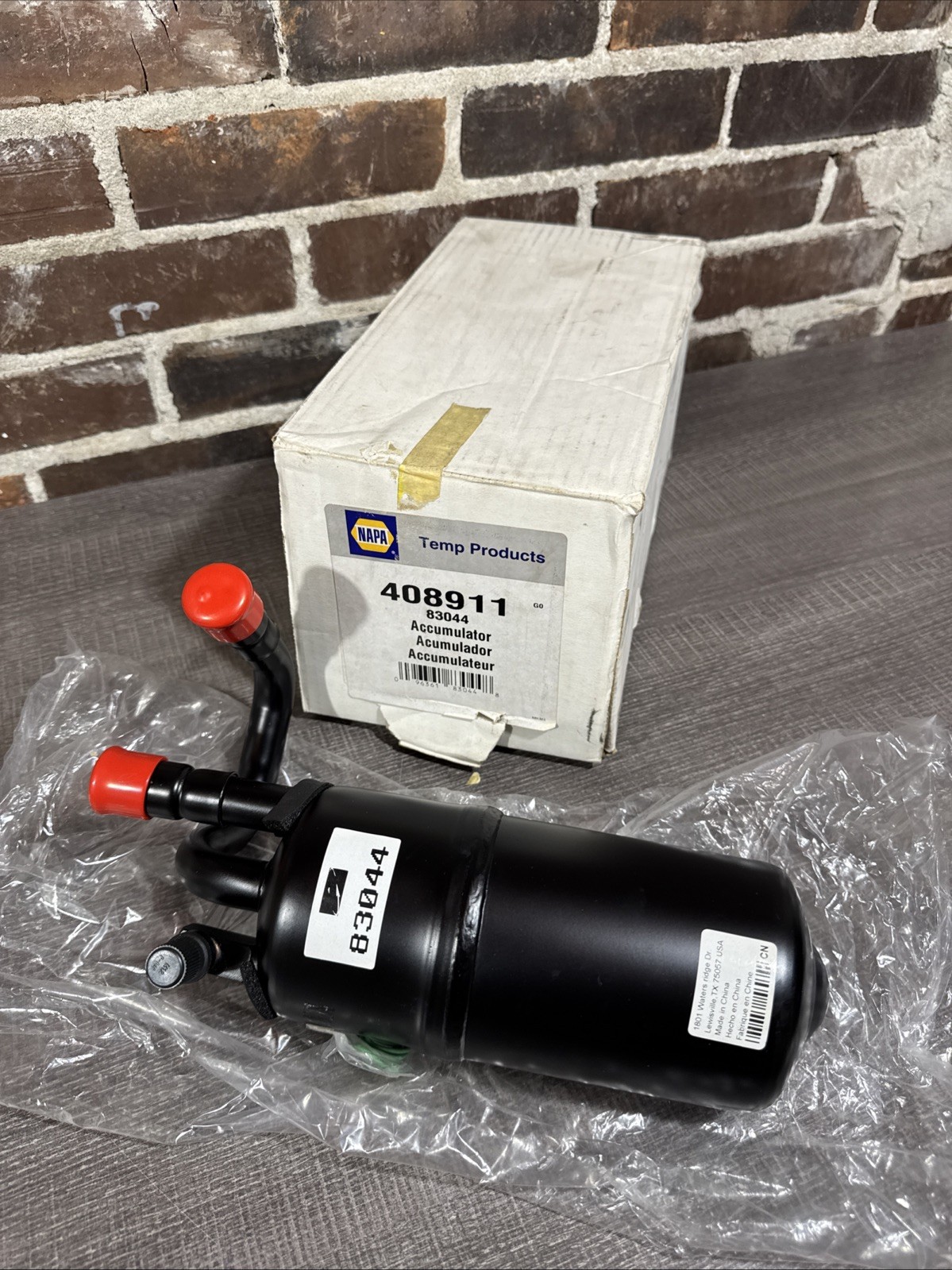 NAPA In Original Box AC Accumulator 408911 Ford/Mercury/ Lincoln With O-rings!