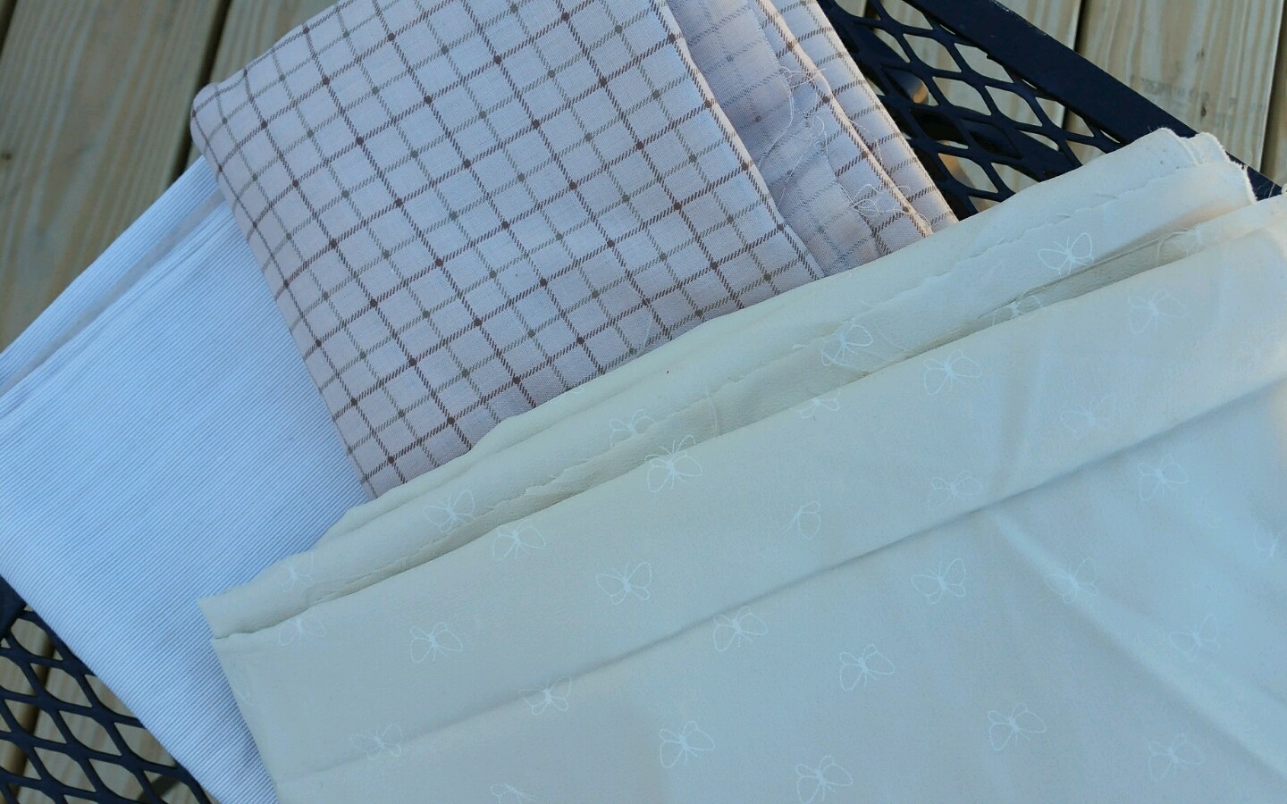 COORDINATING KHAKI TANS IVORYCREPE SEER SUCKER COTTON fabric 44" W X 7+YDS