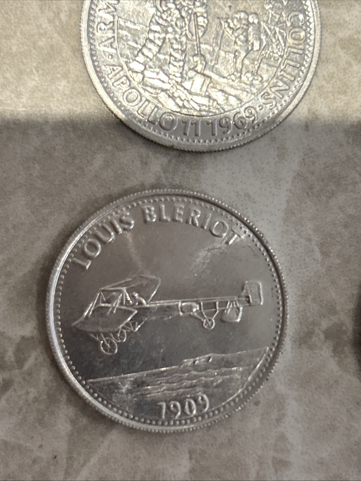 4x Vintage Shell Tokens Man In Flight
