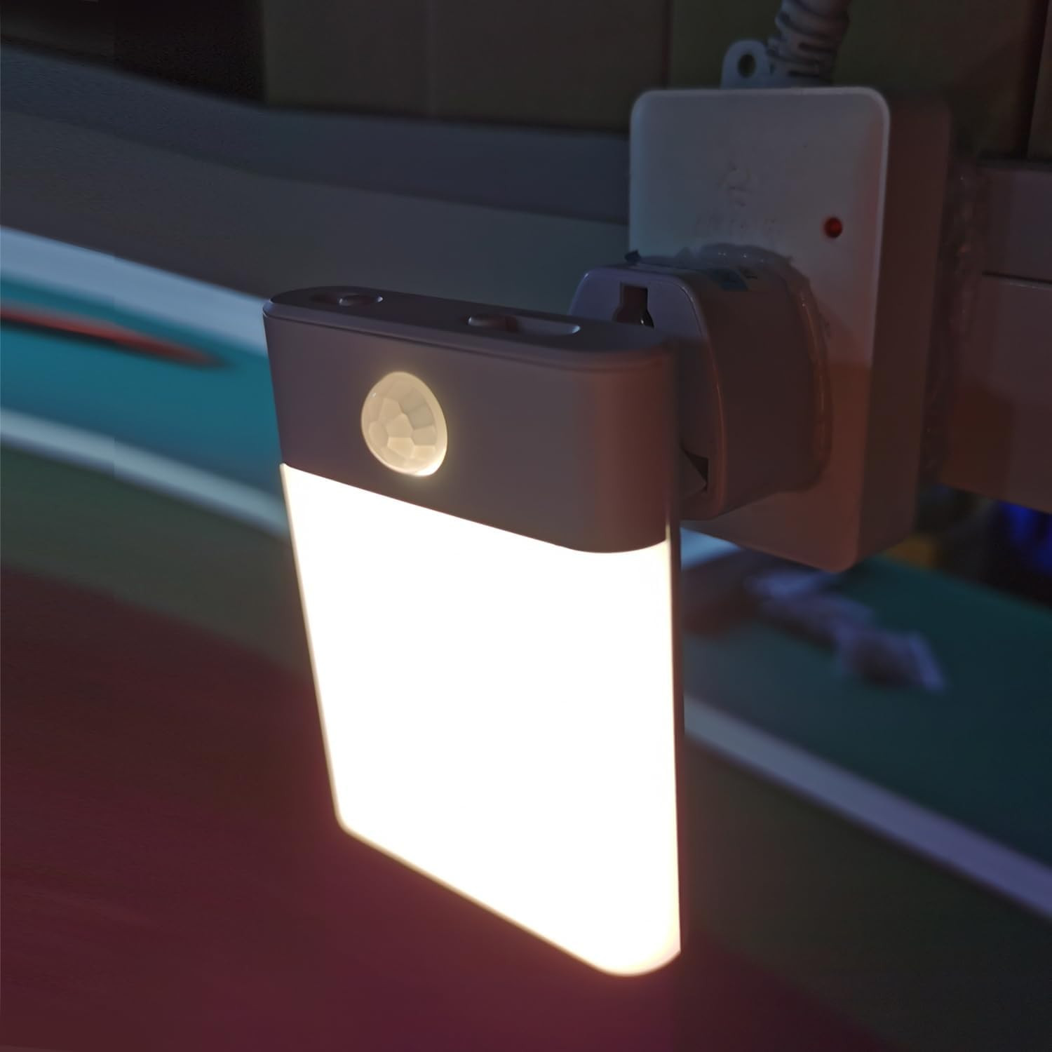 LED Night Light Plug In, Motion Sensor Night Light with Adjustable Brightness 3