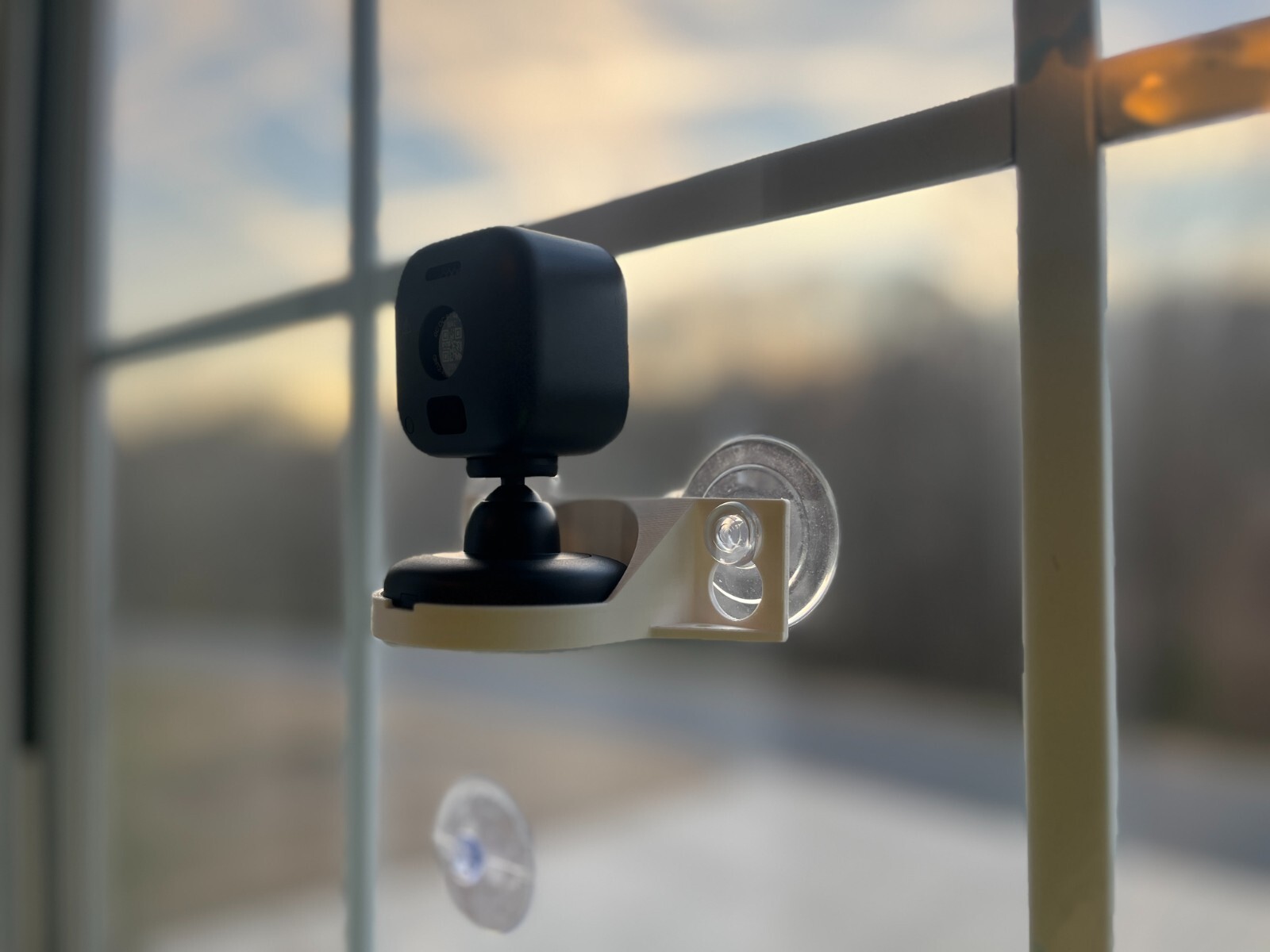 amazon blink mini 2 window mount (mount only)