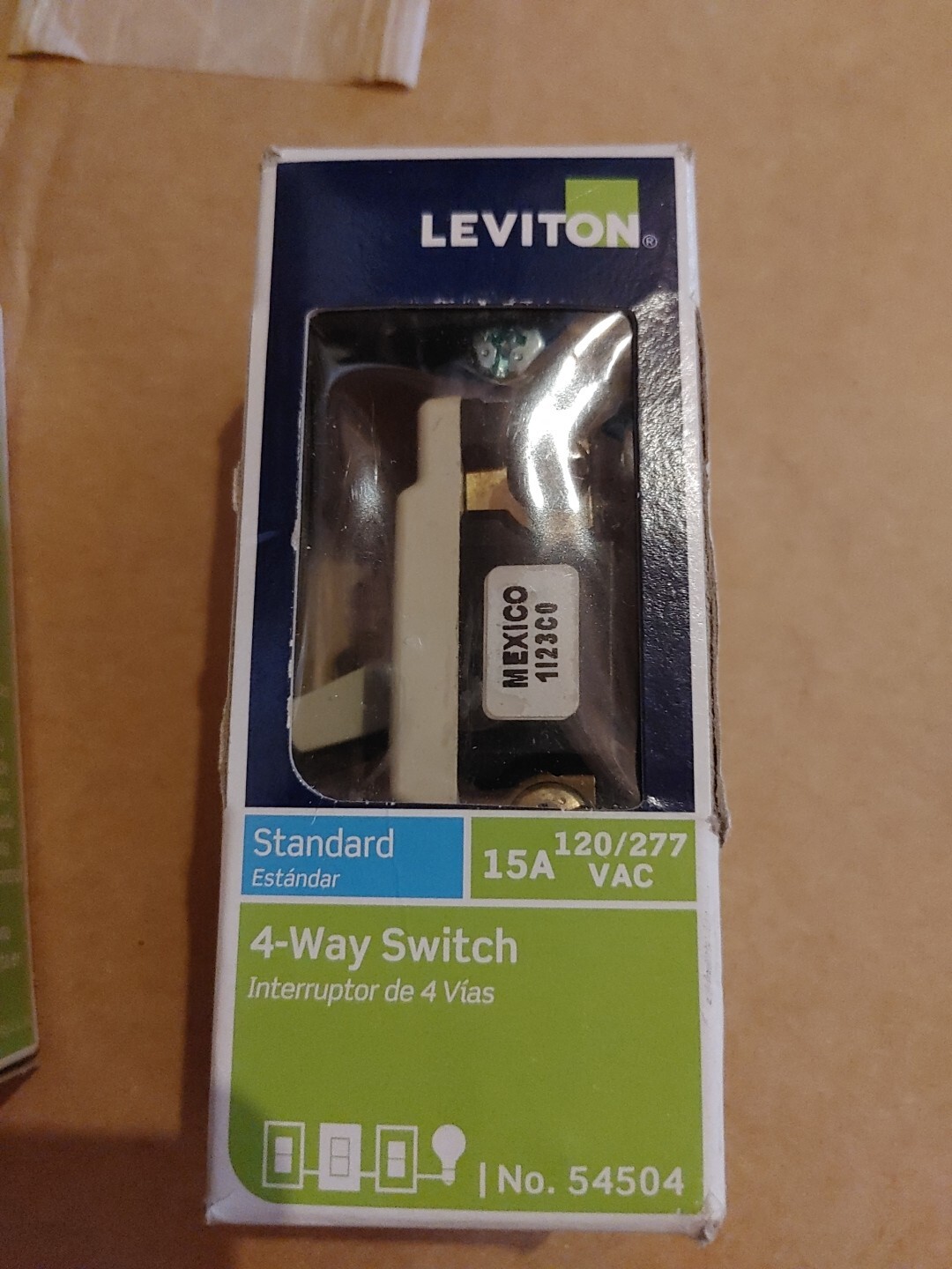 Leviton Ivory 4-WAY COMMERCIAL Grade Toggle Wall Light Switch 15A Bulk 54504-2I