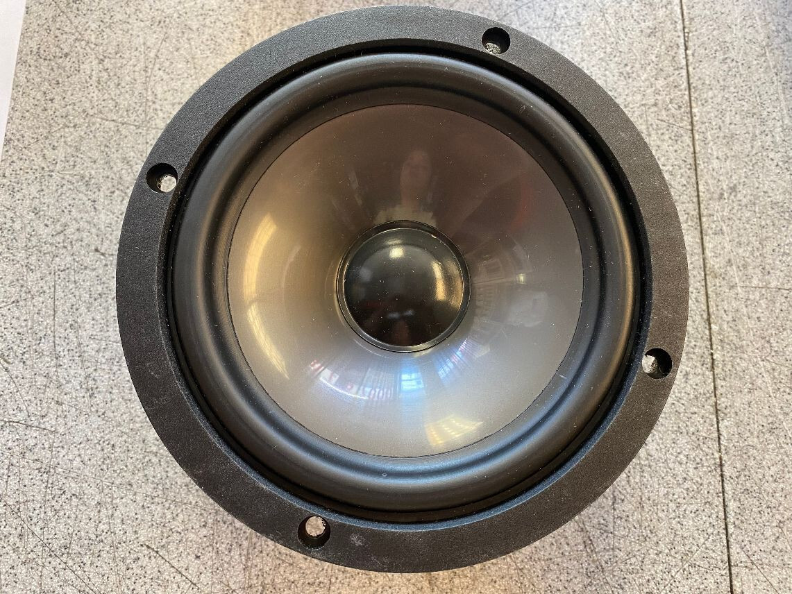 Bravox 5DR 61050 speaker With Rubber Surround  4 OHMS