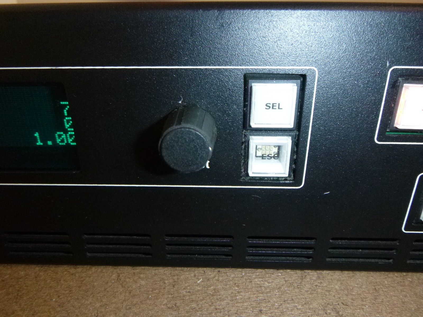 Barco DCS-200 Dual-Channel Presentation Switcher