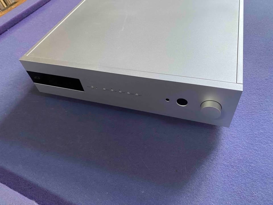 DCS Bartok DAC with headphone amplifier, in silver.