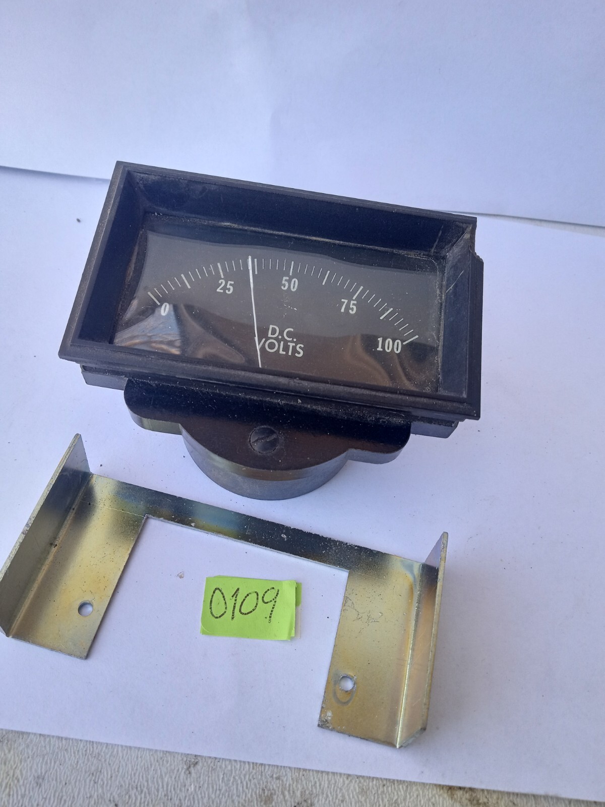 ARCAIR 96-508-036 0-100 DC VOLT METER
