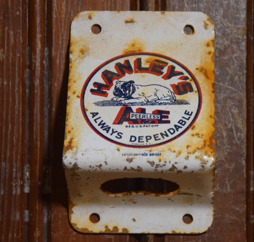 HANLEY'S ALE PAINTED METAL BOTTLE OPENER SIGN BULLDOG DOG TAVERN VINTAGE 1950s