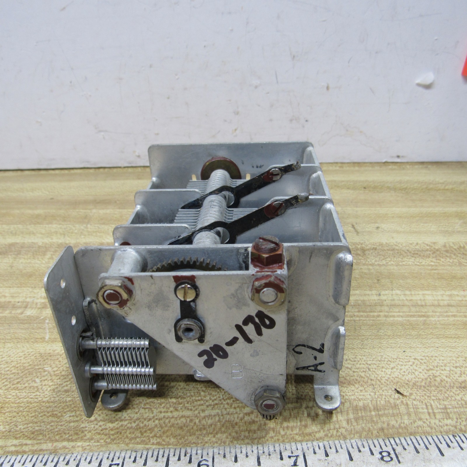 VARIABLE CAPACITOR 3 section 20 to 170 pF ARC-5