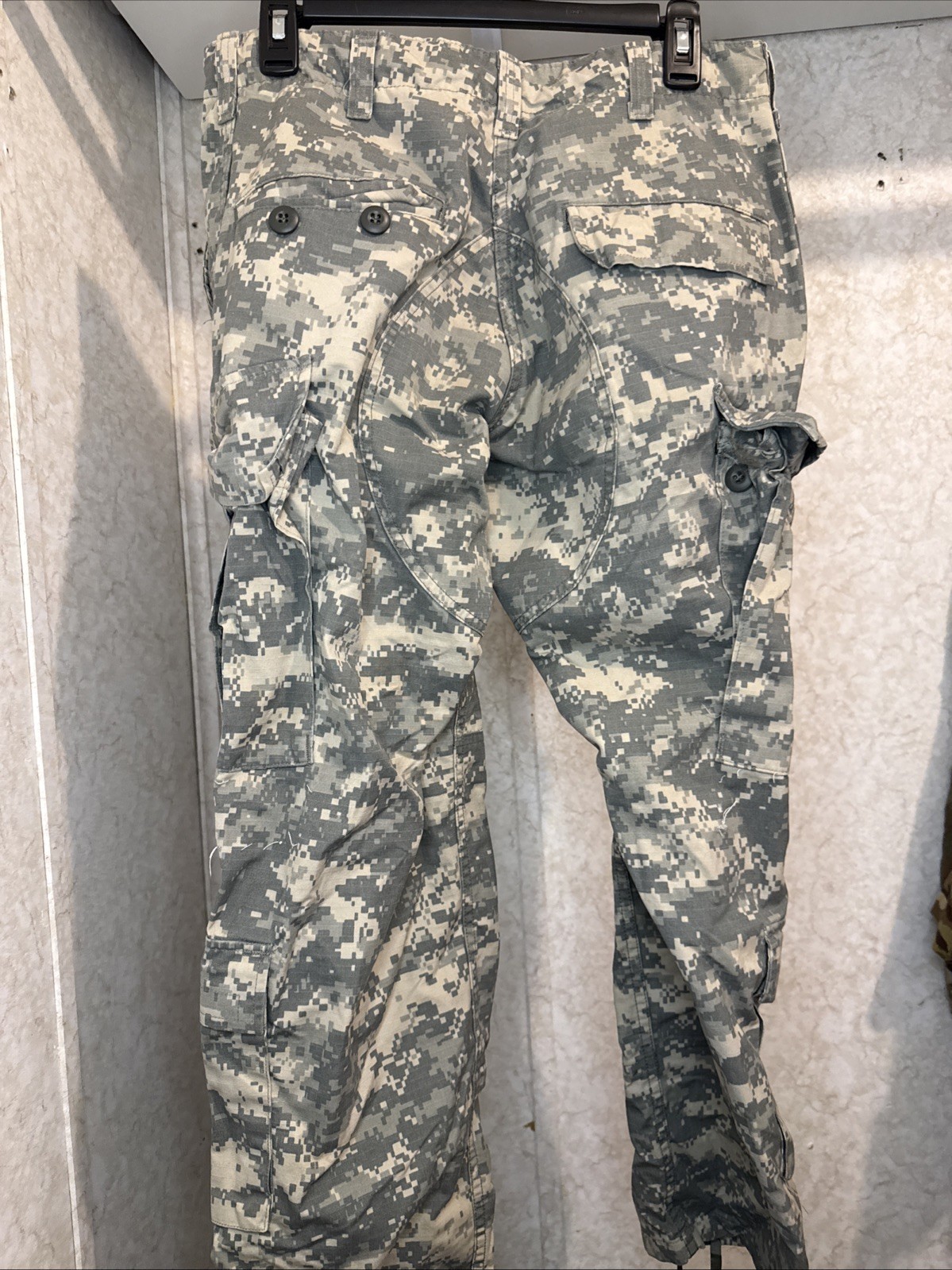 US ARMY ACU PANTS SIZE SMALL - X- SHORT