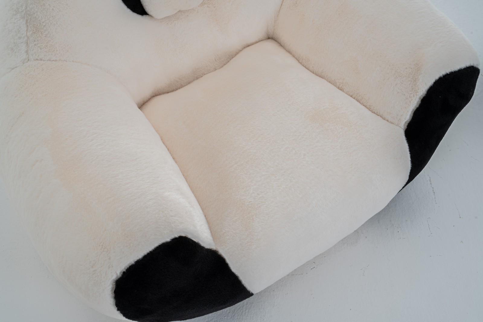 Panda-shaped beanbag chair, crafted from soft plush fabric, suitable for bedroo