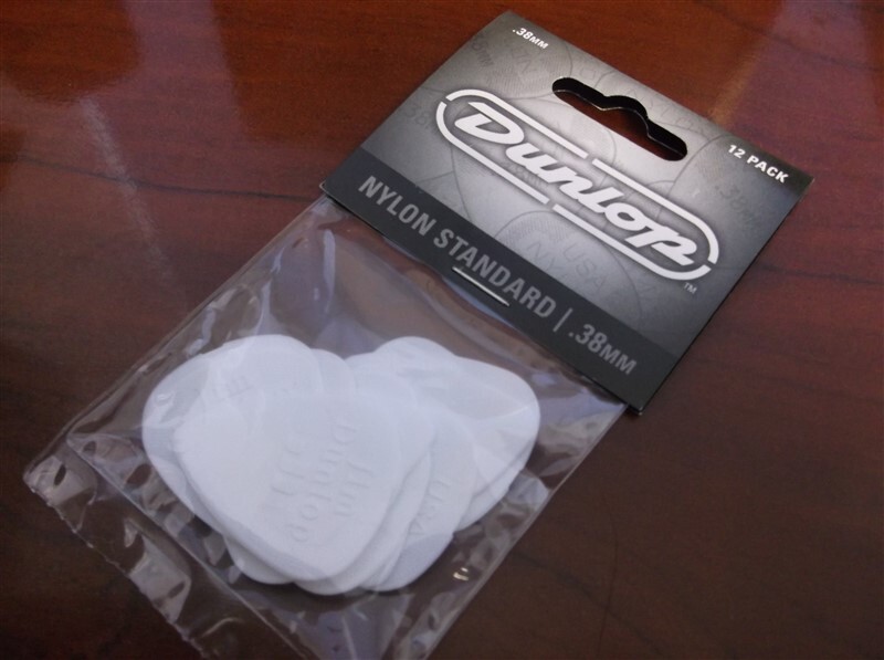 NEW Dunlop Standard Nylon Guitar Picks (12), 44P, .38mm