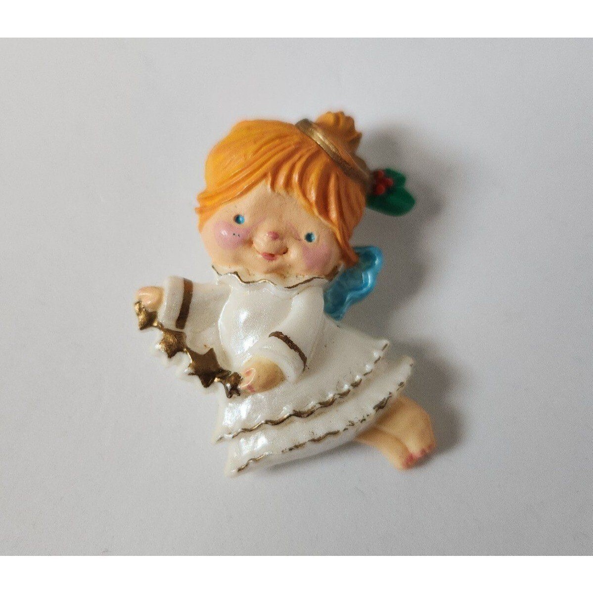 Hallmark 1986 Angel Christmas Pin