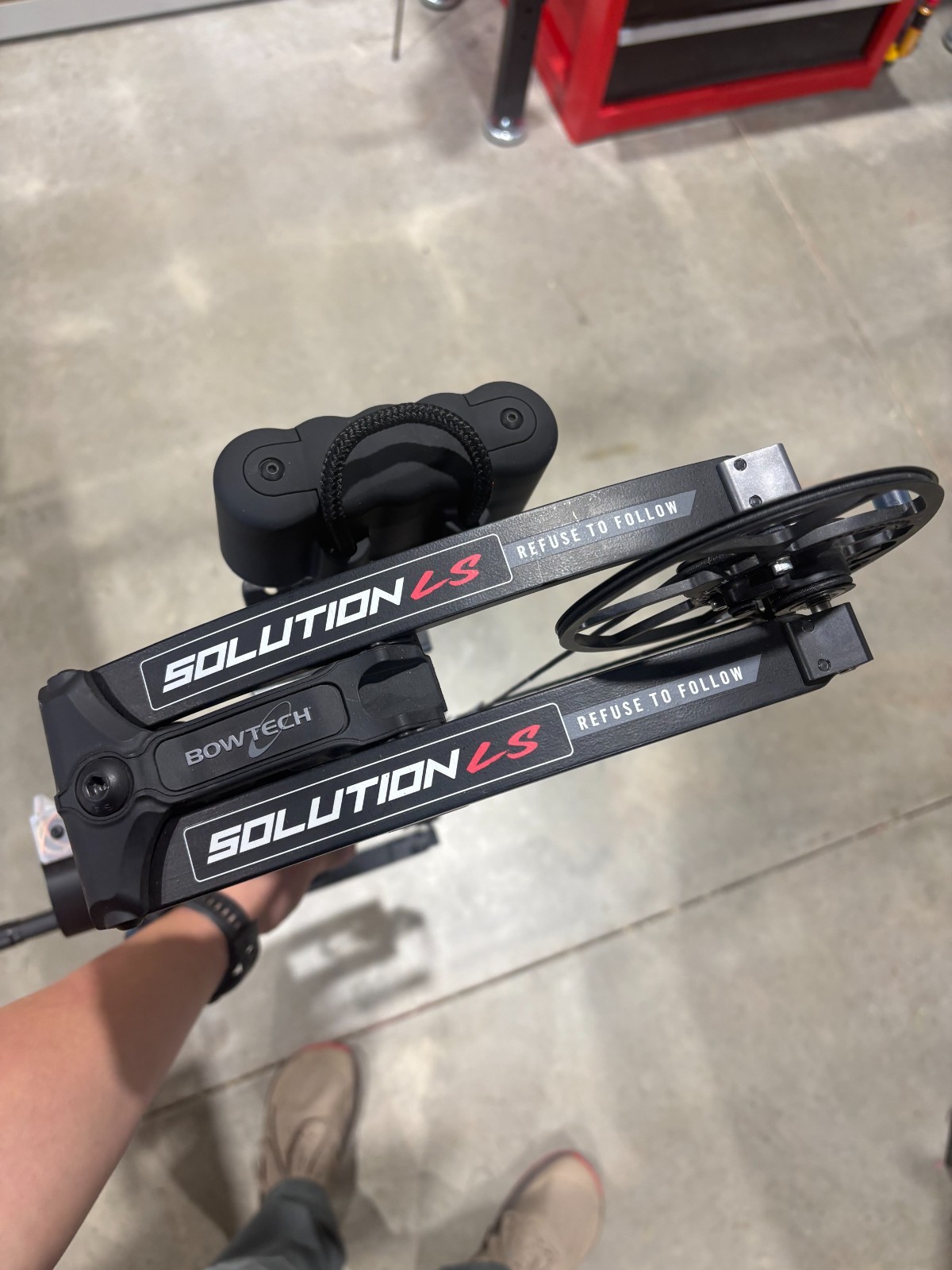 Used RH Bowtech Solution LS ready to hunt!