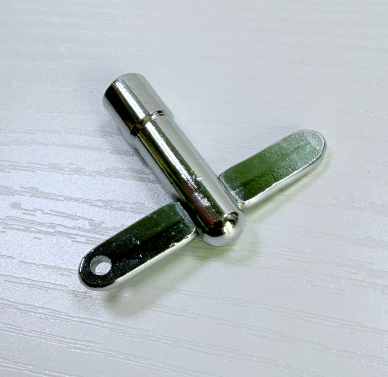 Drum Workshop DW Drum Key Chrome with Keychain Hole