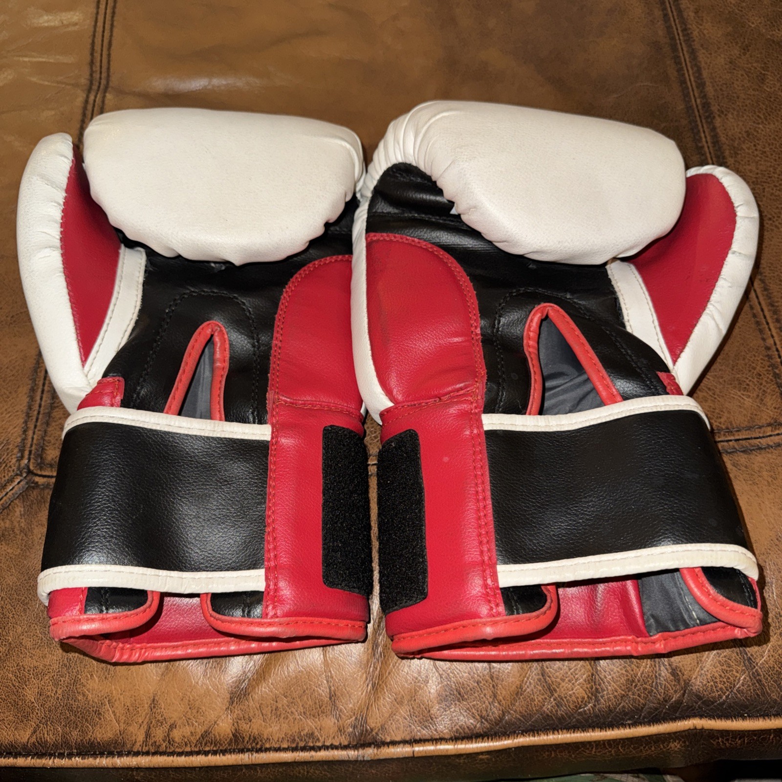 Fighting Force Boxing Gloves White Navy Red 12oz