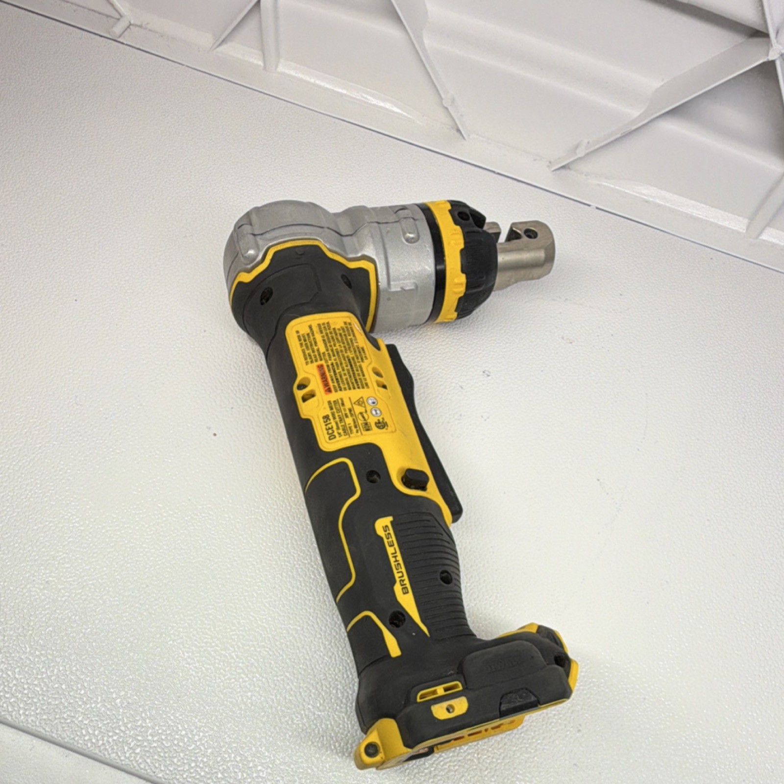 DEWALT DCE150 Cordless Copper Cable Cutter 1 1/4 in Capacity Yellow