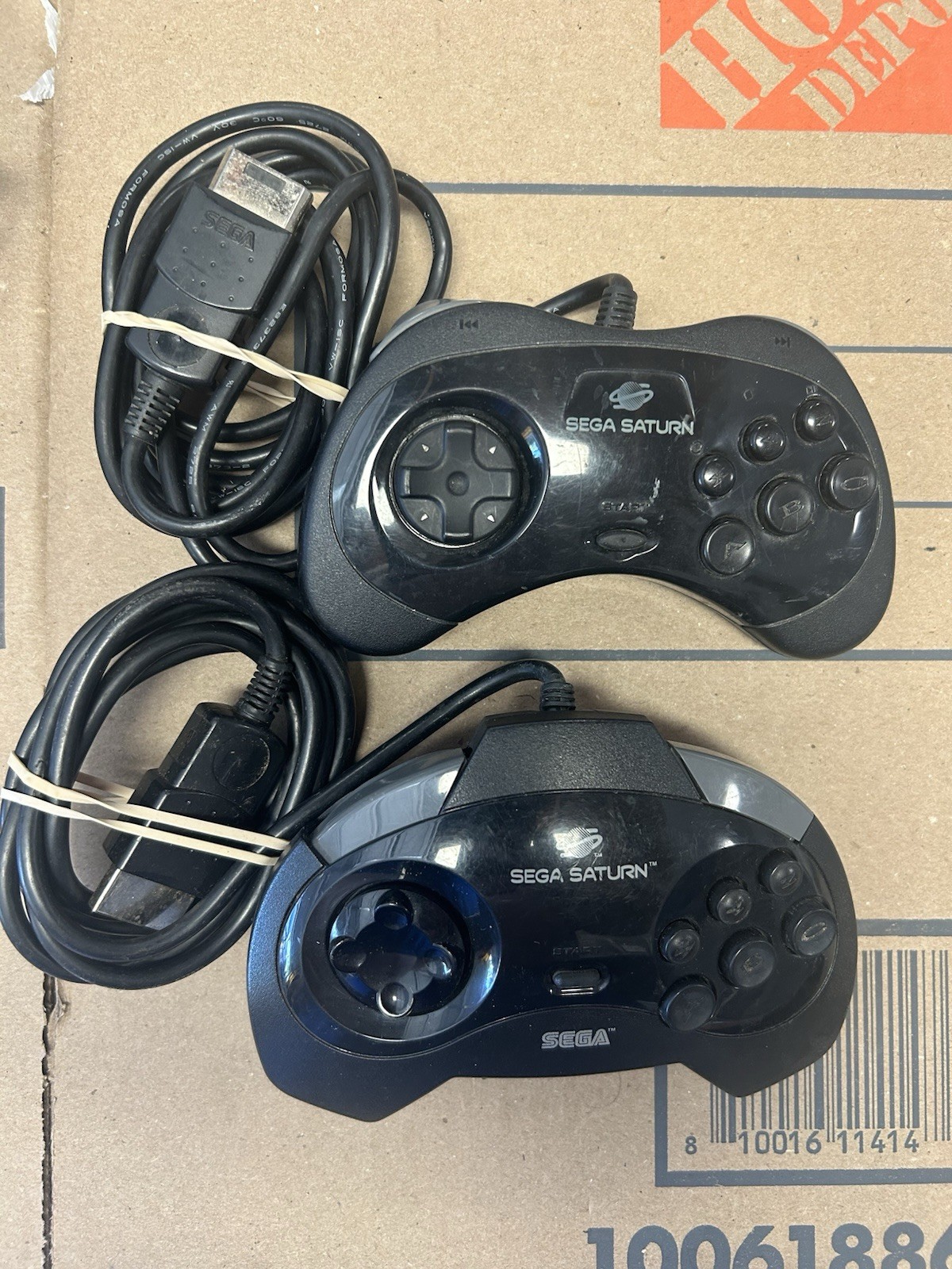 (2) Sega Saturn Wired Controller LOT PARTS REPAIR BROKEN AS-IS Genuine OEM