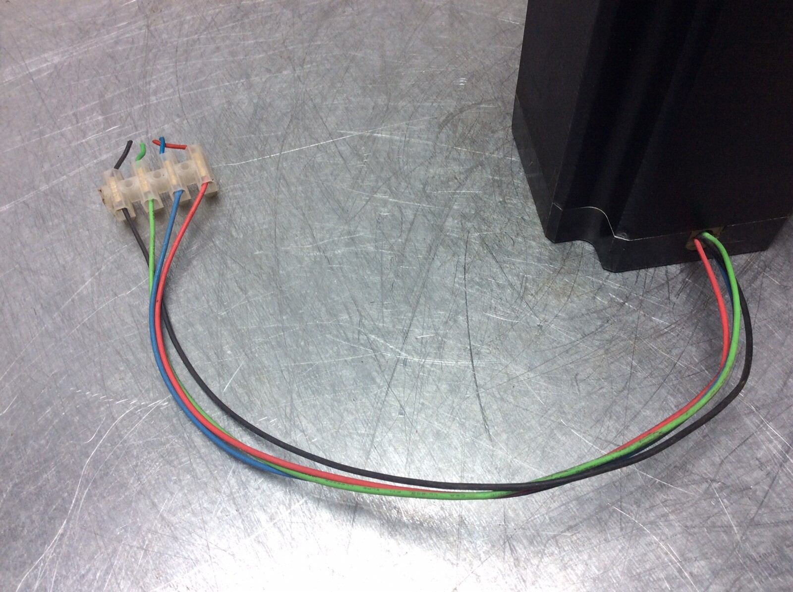 M4COM PF491-05A 0536 Stepper Motor 4-Phase Stepping 5.4V 2.8A 18 Deg/Step